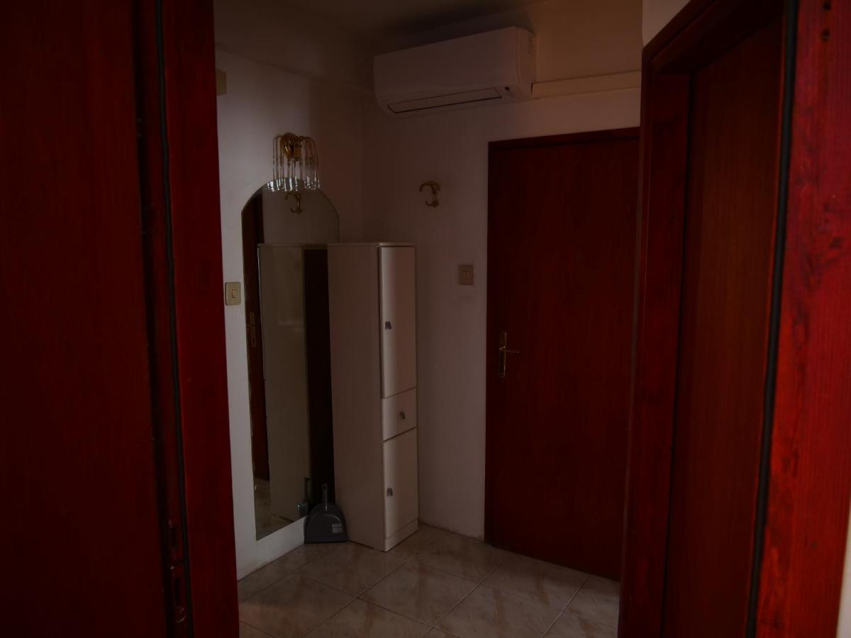 Apartment Piranhe Exterior photo
